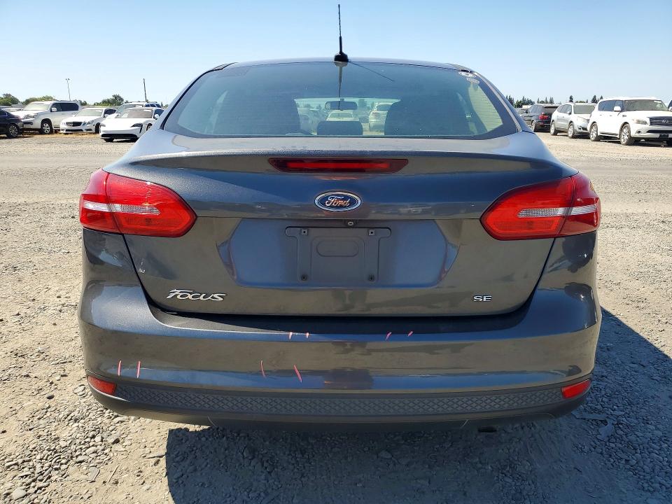 2015 Ford Focus მანქანა იყიდება აუქციონზე, vin: 1FADP3F2XFL207029, აუქციონის ნომერი: 57323136