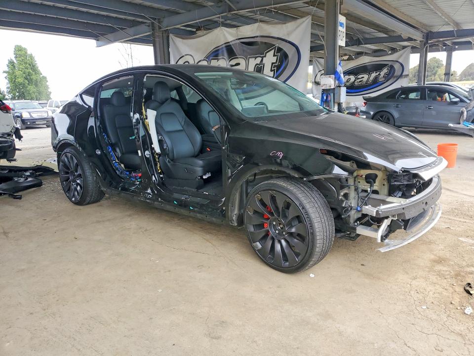 2024 Tesla Model Y მანქანა იყიდება აუქციონზე, vin: 7SAYGDEFXRF022544, აუქციონის ნომერი: 58461956