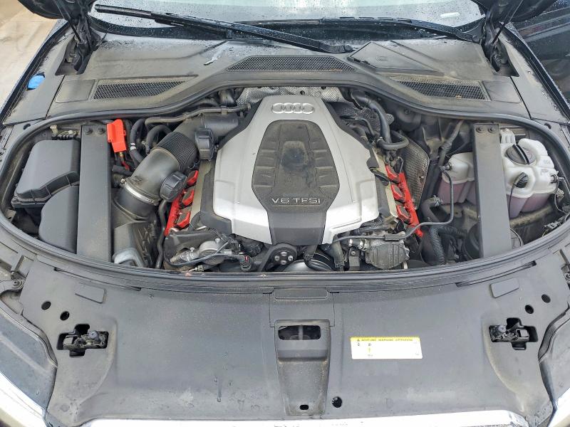56268606 :رقم المزاد ، WAU3GAFD6FN031318 vin ، 2015 Audi A8 مزاد بيع