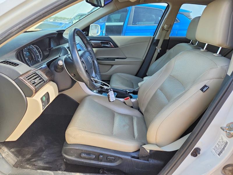 57941036 :رقم المزاد ، 1HGCR3F05HA030923 vin ، 2017 Honda Accord مزاد بيع