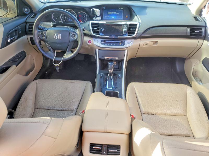 2015 Honda Accord მანქანა იყიდება აუქციონზე, vin: 1HGCR2F85FA111465, აუქციონის ნომერი: 55544696