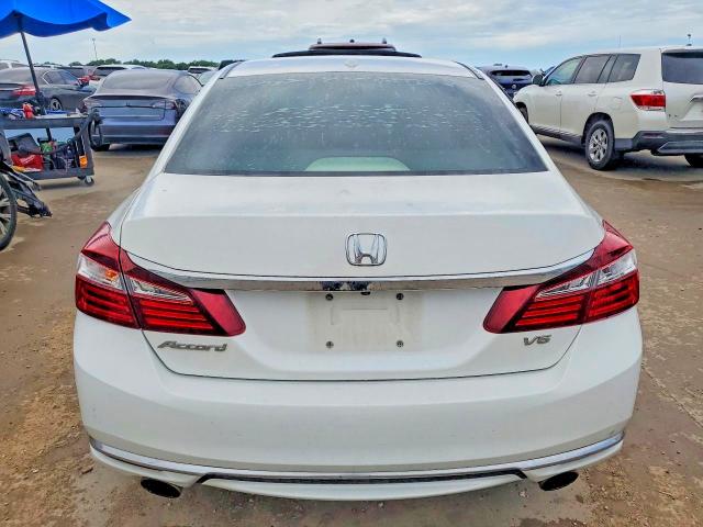 Продаж на аукціоні авто 2017 Honda Accord, vin: 1HGCR3F89HA029635, номер лоту: 57140096