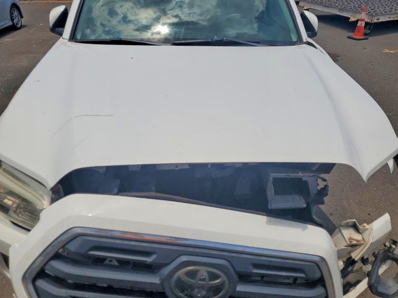 2018 Toyota Tacoma მანქანა იყიდება აუქციონზე, vin: 3TMAZ5CN9JM055818, აუქციონის ნომერი: 57955866