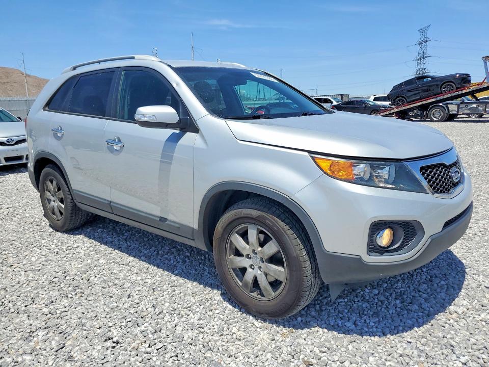 55791386 :رقم المزاد ، 5XYKT3A61DG418118 vin ، 2013 Kia Sorento مزاد بيع