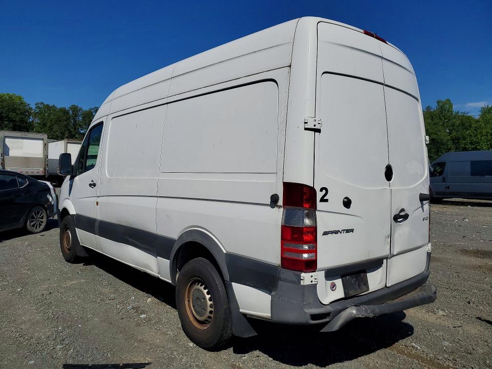 58092106 :رقم المزاد ، WD3PE7CD3JP587580 vin ، 2018 Mercedes-benz Sprinter مزاد بيع