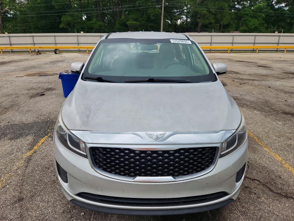 57649036 :رقم المزاد ، KNDMA5C18H6279593 vin ، 2017 Kia Sedona مزاد بيع