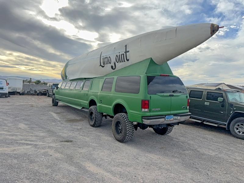 56189846 :رقم المزاد ، 1FMNU41SX1EB19210 vin ، 2001 Ford Excursion مزاد بيع