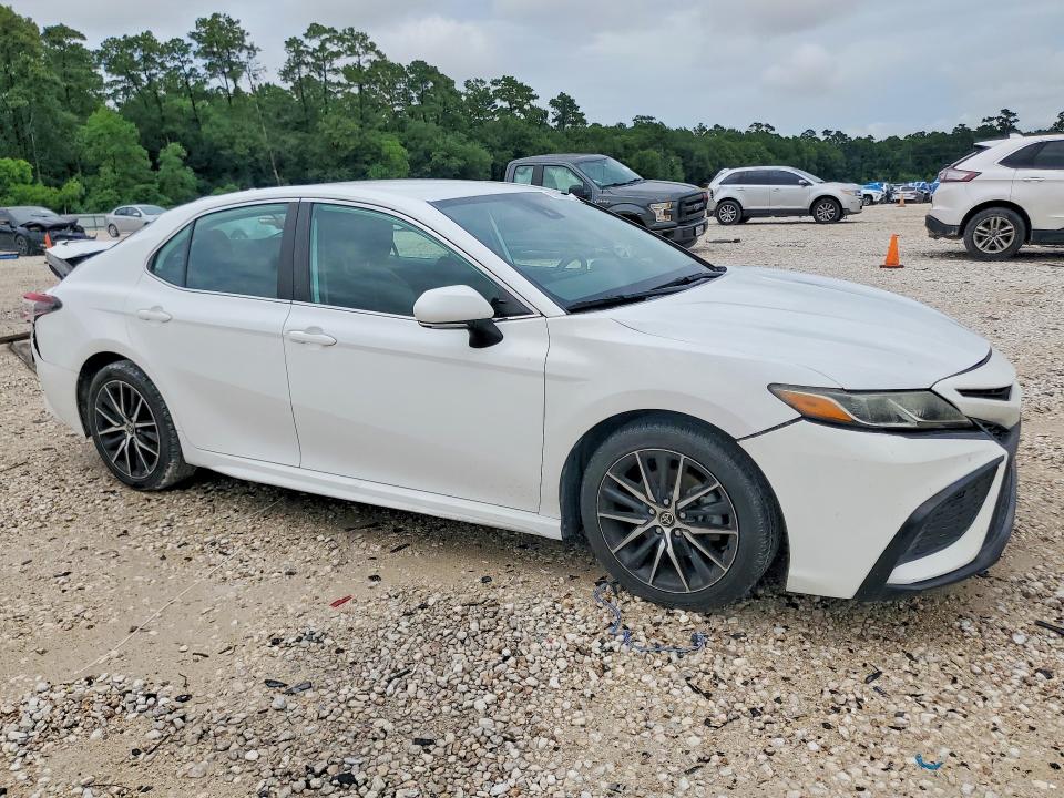 2022 Toyota Camry მანქანა იყიდება აუქციონზე, vin: 4T1G11AKXNU620352, აუქციონის ნომერი: 57505496