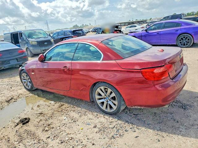 55700306 :رقم المزاد ، WBADW3C51BE538623 vin ، 2011 Bmw 328 مزاد بيع