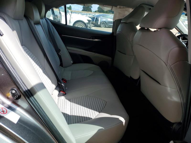 Продажа на аукционе авто 2018 Toyota Camry, vin: 4T1B11HK2JU157892, номер лота: 56893076