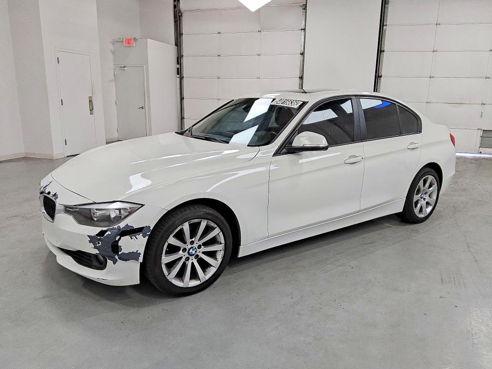 54016636 :رقم المزاد ، WBA3B5C50FF960658 vin ، 2015 Bmw 328 مزاد بيع