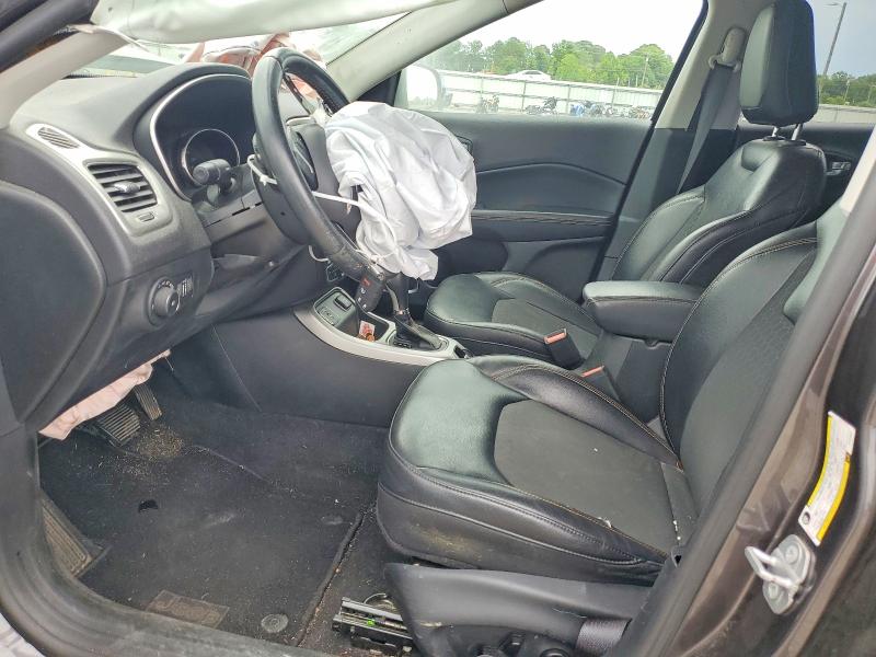 57580726 :رقم المزاد ، 3C4NJCBB3JT124657 vin ، 2018 Jeep Compass مزاد بيع