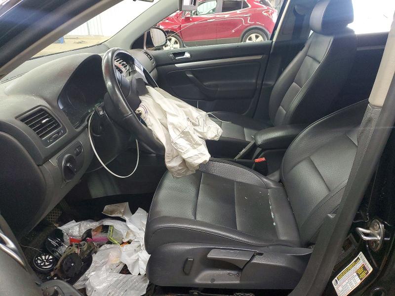 56613746 :رقم المزاد ، 3VWRZ71K49M120865 vin ، 2009 Volkswagen Jetta مزاد بيع