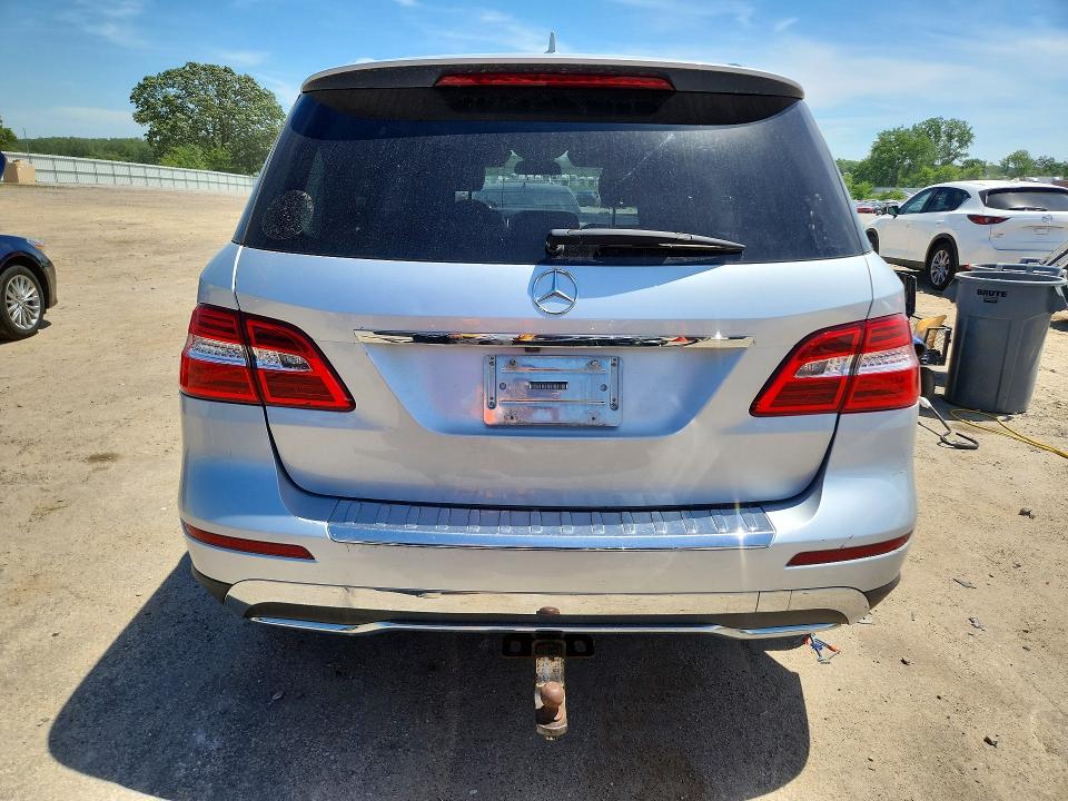 56305326 :رقم المزاد ، 4JGDA5HB0CA009633 vin ، 2012 Mercedes-benz Ml مزاد بيع
