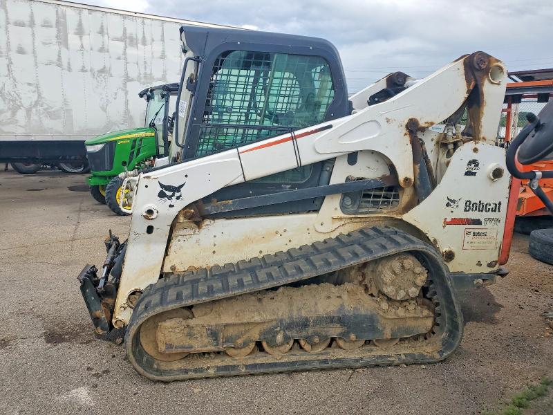 55328506 :رقم المزاد ، AT6311098 vin ، 2015 Bobcat T770 مزاد بيع
