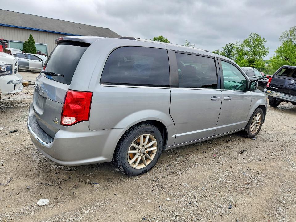 57961296 :رقم المزاد ، 2C4RDGCG8JR266449 vin ، 2018 Dodge Grand Caravan مزاد بيع