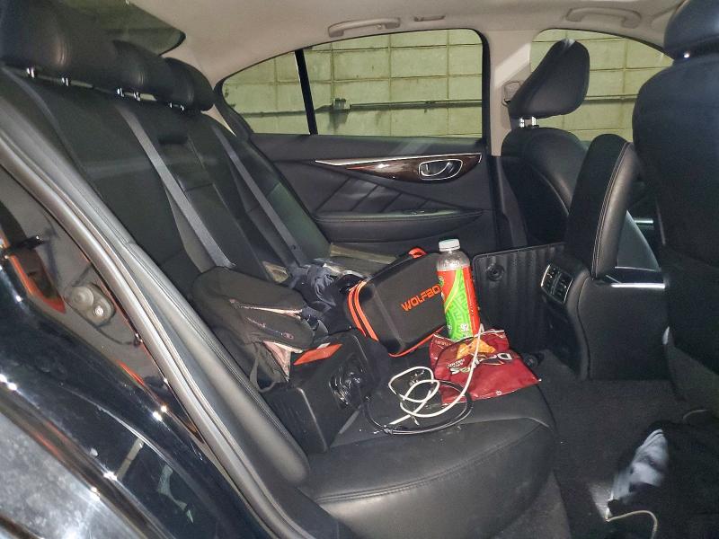 59098816 :رقم المزاد ، JN1EV7AR3JM430986 vin ، 2018 Infiniti Q50 مزاد بيع