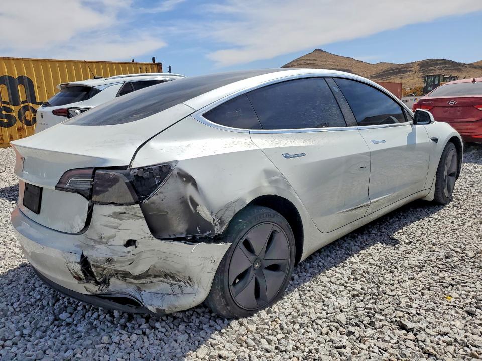 Продажа на аукционе авто 2020 Tesla Model 3, vin: 5YJ3E1EA4LF631524, номер лота: 56088946