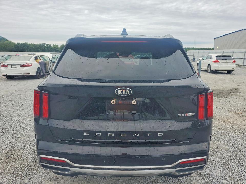 57253236 :رقم المزاد ، 5XYRK4LF6MG064178 vin ، 2021 Kia Sorento مزاد بيع