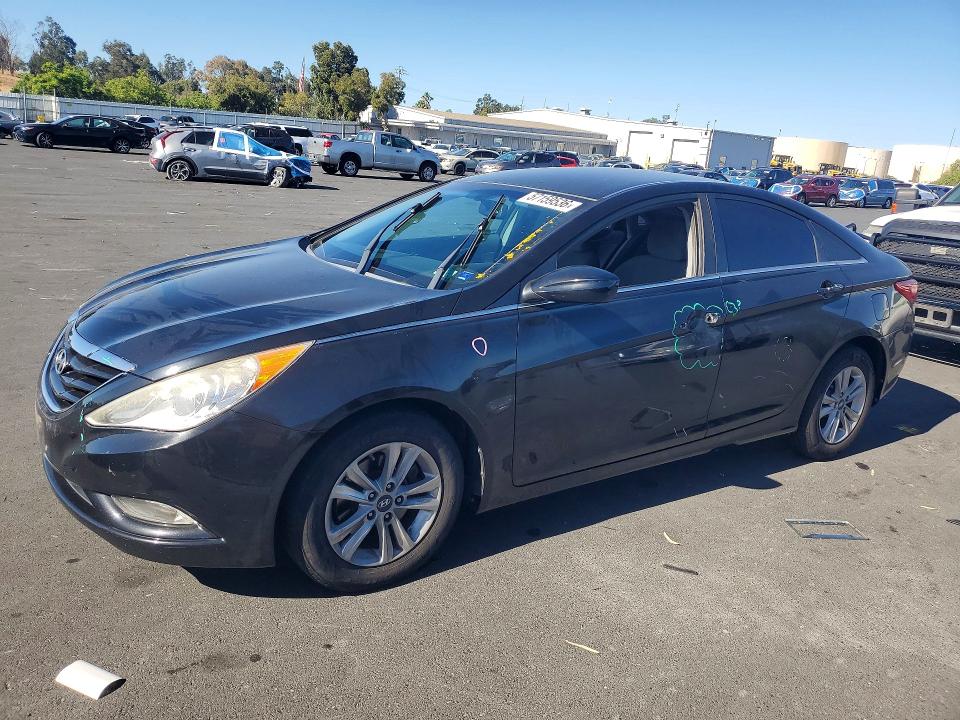 2013 Hyundai Sonata მანქანა იყიდება აუქციონზე, vin: 5NPEB4AC1DH792491, აუქციონის ნომერი: 57159536