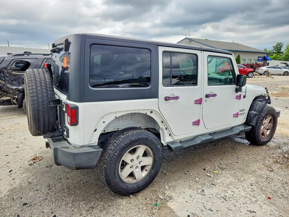 57780016 :رقم المزاد ، 1C4HJWDG2GL235809 vin ، 2016 Jeep Wrangler Unlimited مزاد بيع