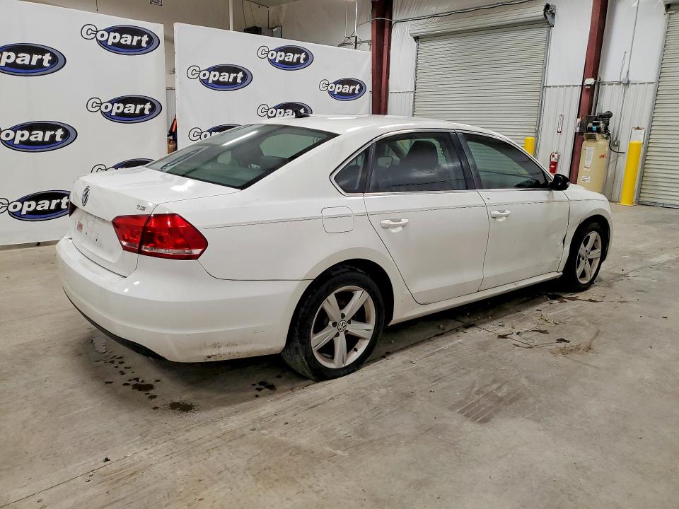 Продаж на аукціоні авто 2015 Volkswagen Passat, vin: 1VWAS7A36FC090307, номер лоту: 52954356