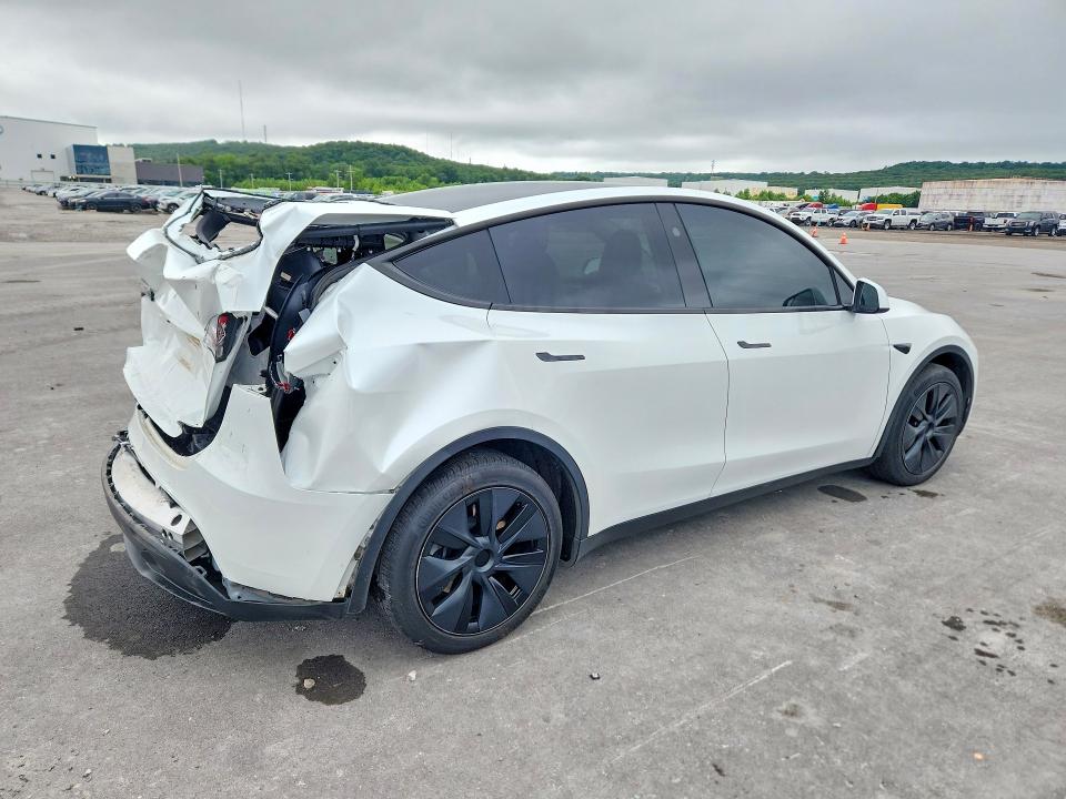 Продажа на аукционе авто 2025 Tesla Model Y, vin: 7SAYGAEE8SF247833, номер лота: 57669996