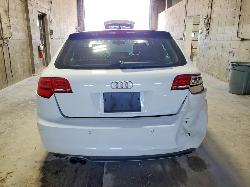 Продаж на аукціоні авто 2012 Audi A3, vin: WAUMFBFM0CA061687, номер лоту: 57885896