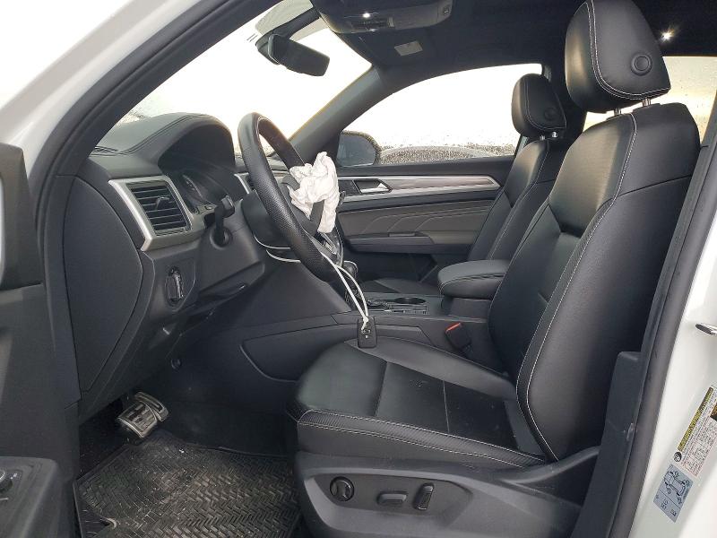 55862546 :رقم المزاد ، 1V2PE2CA9MC237198 vin ، 2021 Volkswagen Atlas Cross Sport مزاد بيع