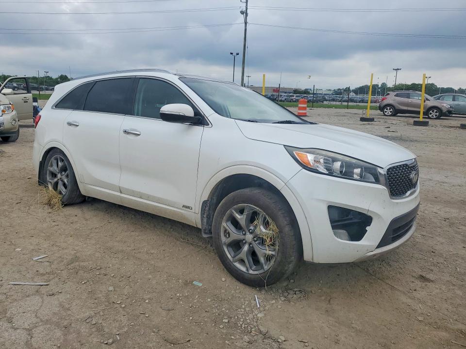 2017 Kia Sorento მანქანა იყიდება აუქციონზე, vin: 5XYPKDA59HG199825, აუქციონის ნომერი: 56304036