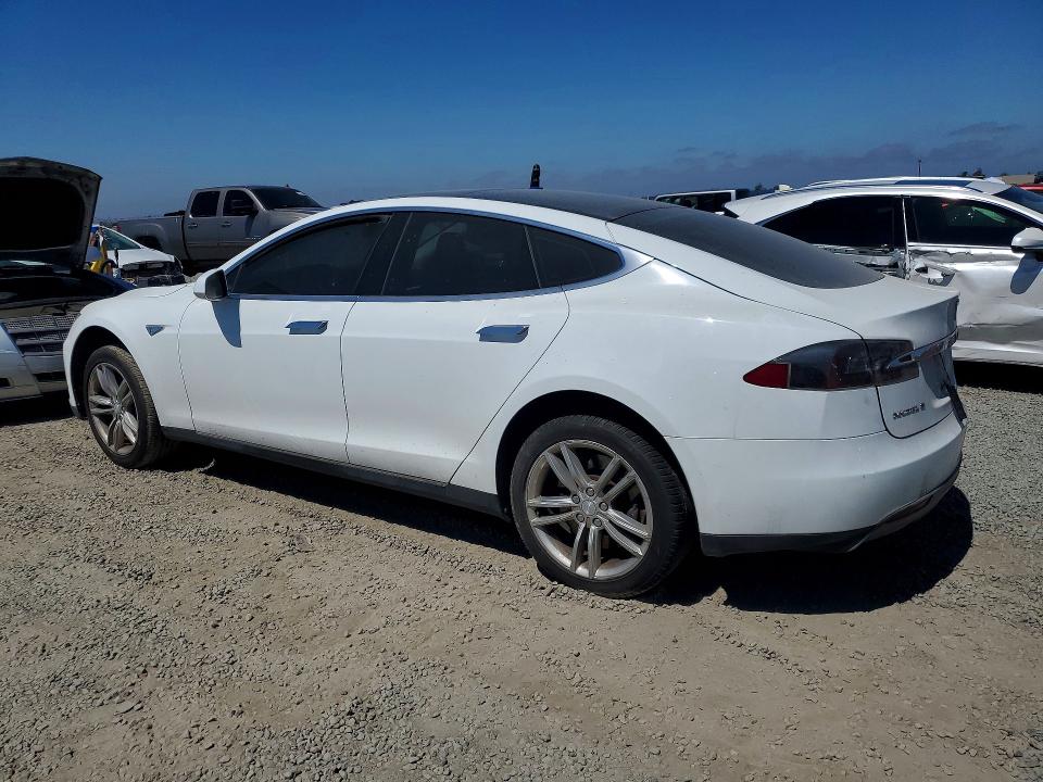 Продажа на аукционе авто 2013 Tesla Model S, vin: 5YJSA1CP6DFP21175, номер лота: 58428206