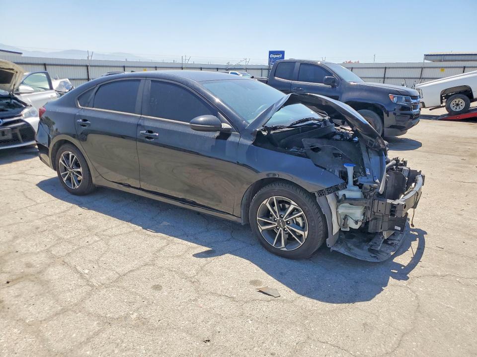55747206 :رقم المزاد ، 3KPF24AD4RE801225 vin ، 2024 Kia Forte مزاد بيع