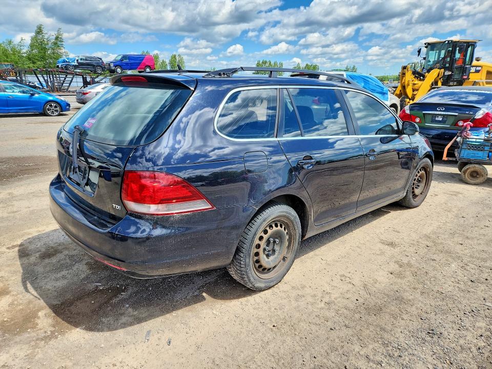 2010 Volkswagen Jetta მანქანა იყიდება აუქციონზე, vin: 3VWMX7AJ7AM623088, აუქციონის ნომერი: 55133146