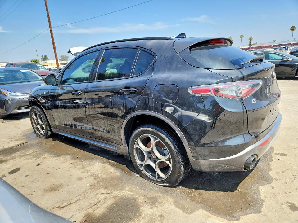 2024 Alfa Romeo Stelvio მანქანა იყიდება აუქციონზე, vin: ZASPAKBN4R7D75336, აუქციონის ნომერი: 58955746