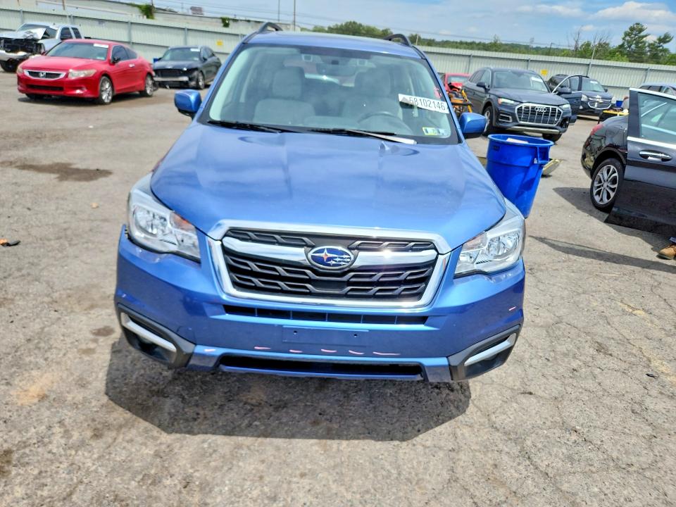 58102146 :رقم المزاد ، JF2SJAGC4JH548776 vin ، 2018 Subaru Forester مزاد بيع