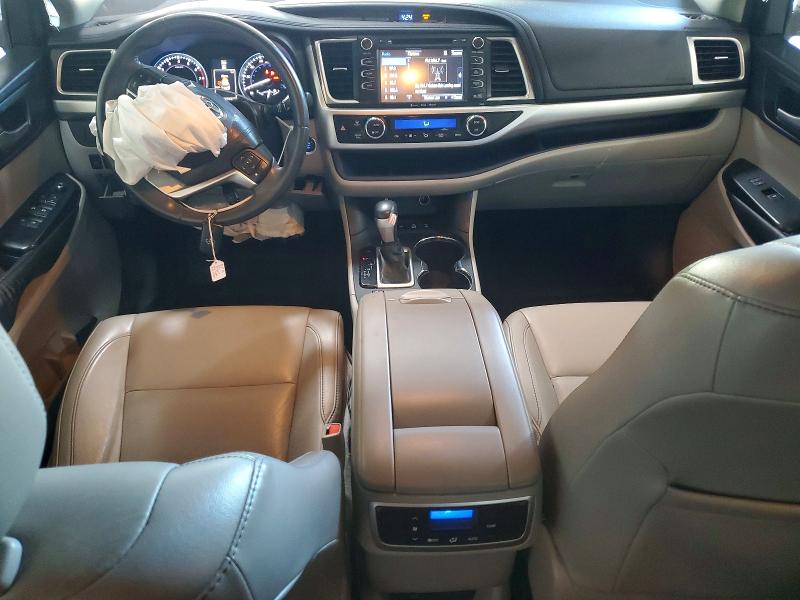 2016 Toyota Highlander მანქანა იყიდება აუქციონზე, vin: 5TDJKRFHXGS246982, აუქციონის ნომერი: 56339546