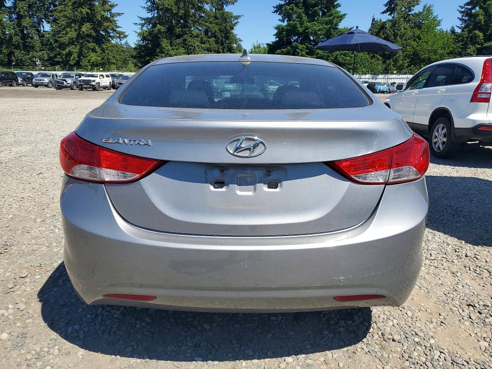 2013 Hyundai Elantra მანქანა იყიდება აუქციონზე, vin: KMHDH4AE5DU007483, აუქციონის ნომერი: 55916336