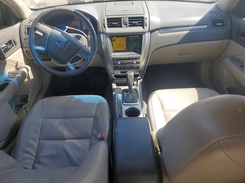 55723306 :رقم المزاد ، 3FADP0L32AR381361 vin ، 2010 Ford Fusion مزاد بيع