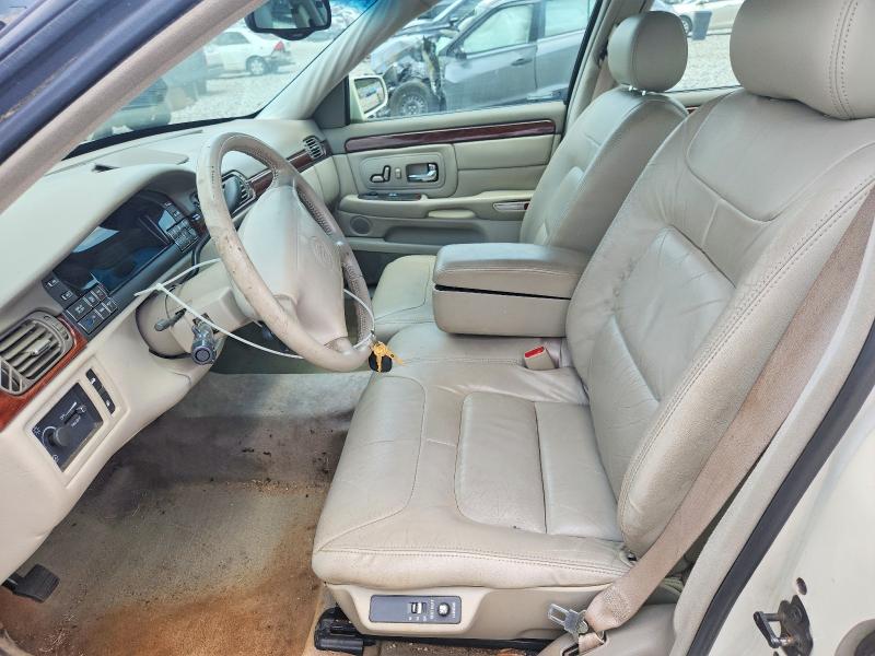 59327616 :رقم المزاد ، 1G6KD54Y3XU800260 vin ، 1999 Cadillac Deville مزاد بيع