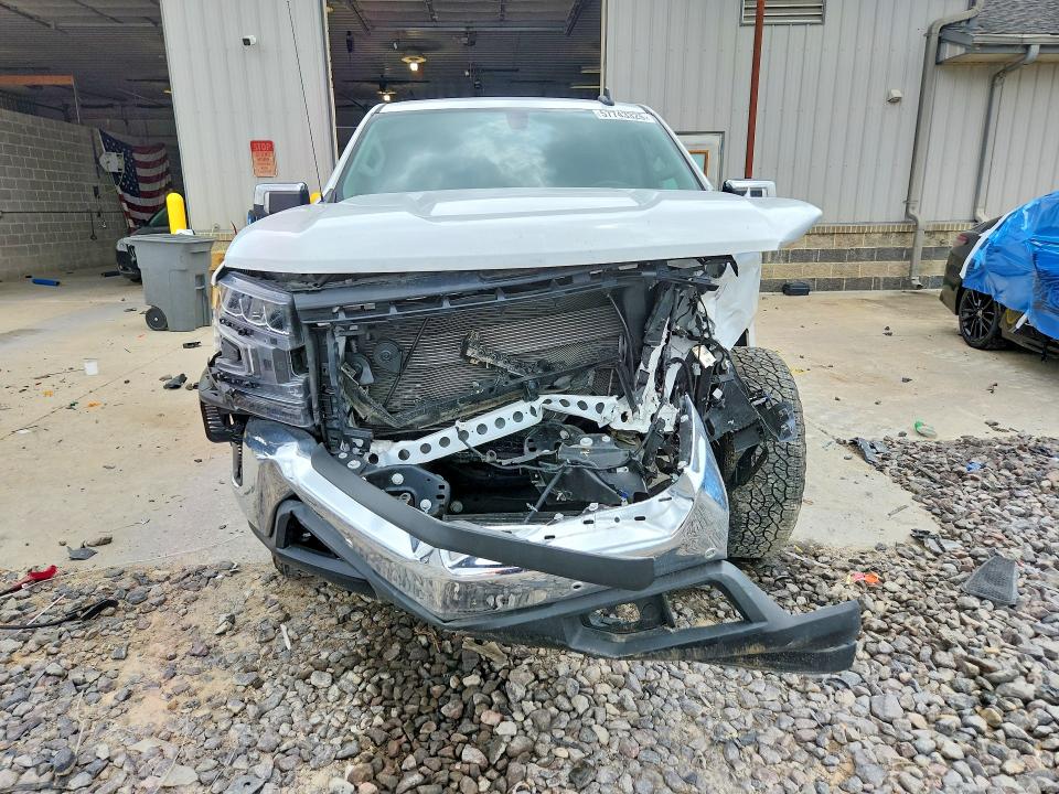 Продаж на аукціоні авто 2022 Chevrolet Silverado Ltd, vin: 1GCUYDED3NZ205845, номер лоту: 57743326