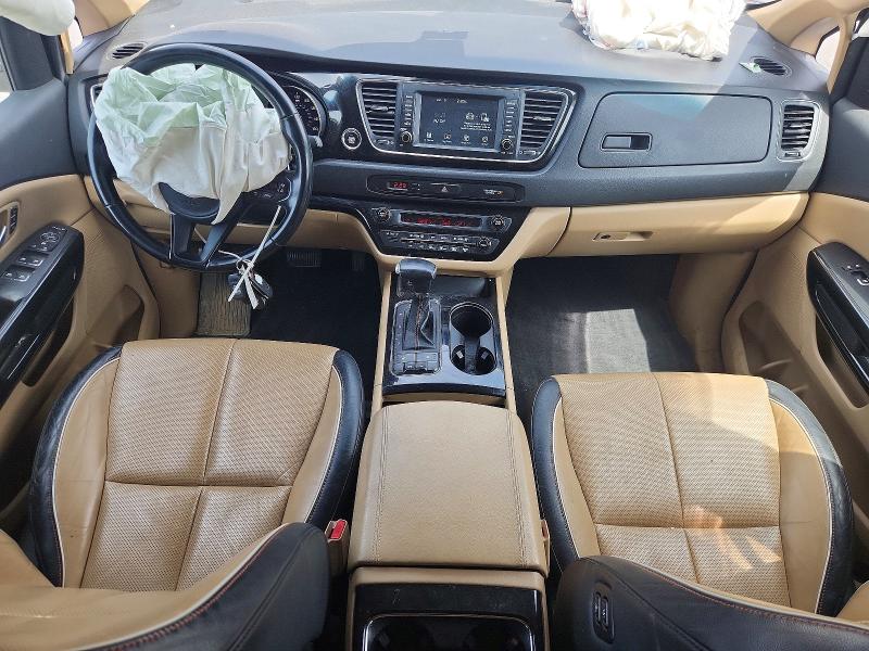 56396776 :رقم المزاد ، KNDMC5C11H6336632 vin ، 2017 Kia Sedona مزاد بيع