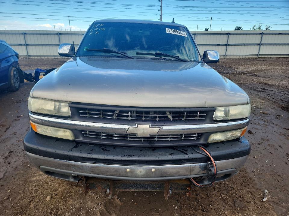 2001 Chevrolet Silverado მანქანა იყიდება აუქციონზე, vin: 2GCEK19T811299634, აუქციონის ნომერი: 57369546