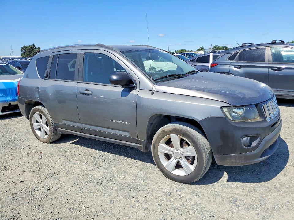 56871176 :رقم المزاد ، 1C4NJCBA2CD686548 vin ، 2012 Jeep Compass مزاد بيع