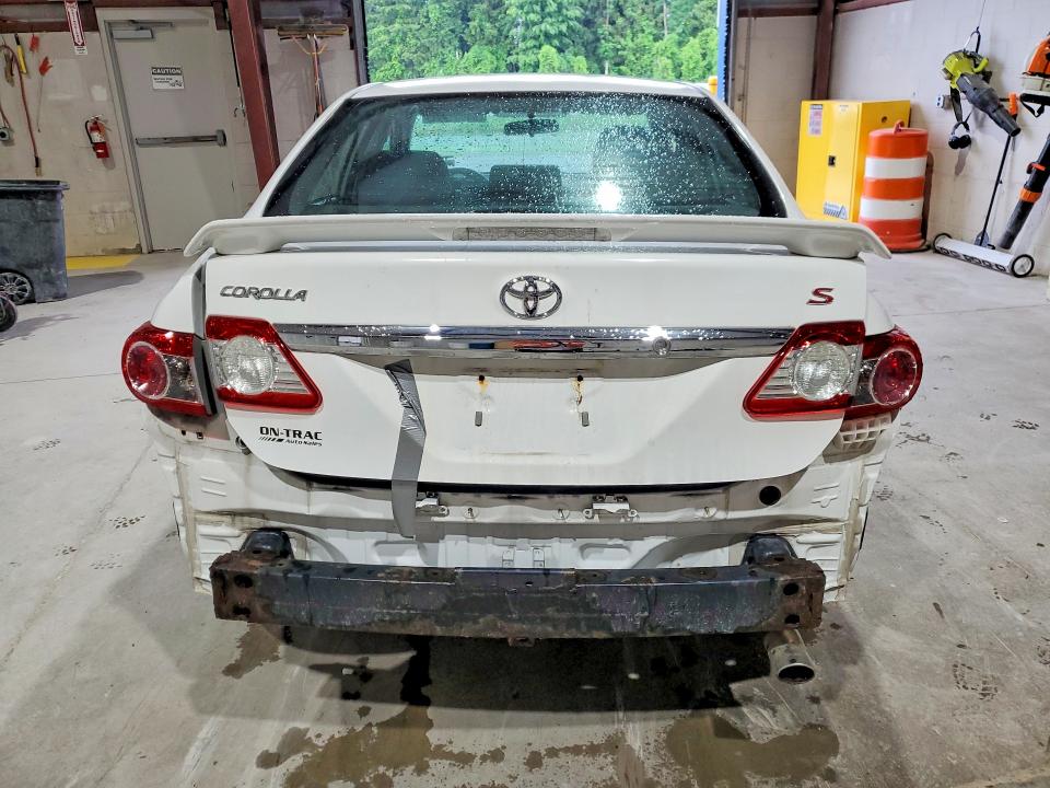 58007826 :رقم المزاد ، 2T1BU4EEXDC067290 vin ، 2013 Toyota Corolla مزاد بيع