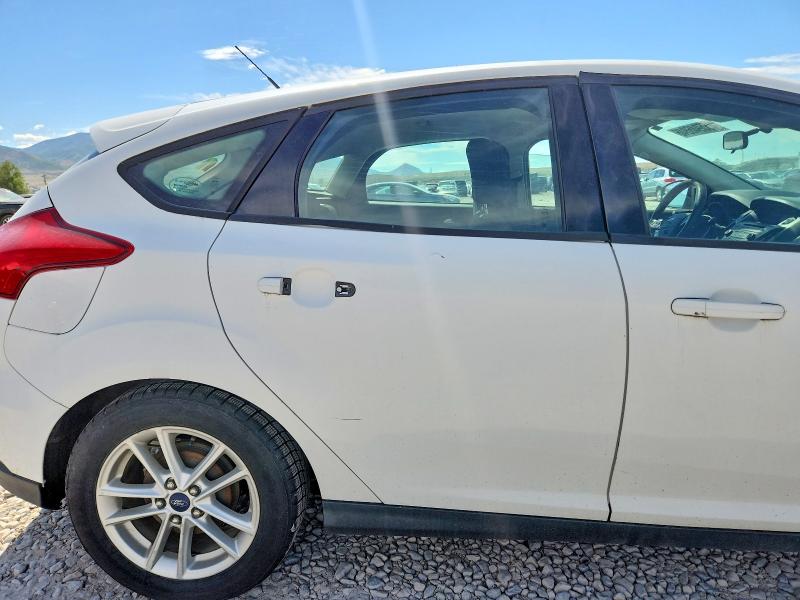 55946846 :رقم المزاد ، 1FADP3K22FL281986 vin ، 2015 Ford Focus مزاد بيع