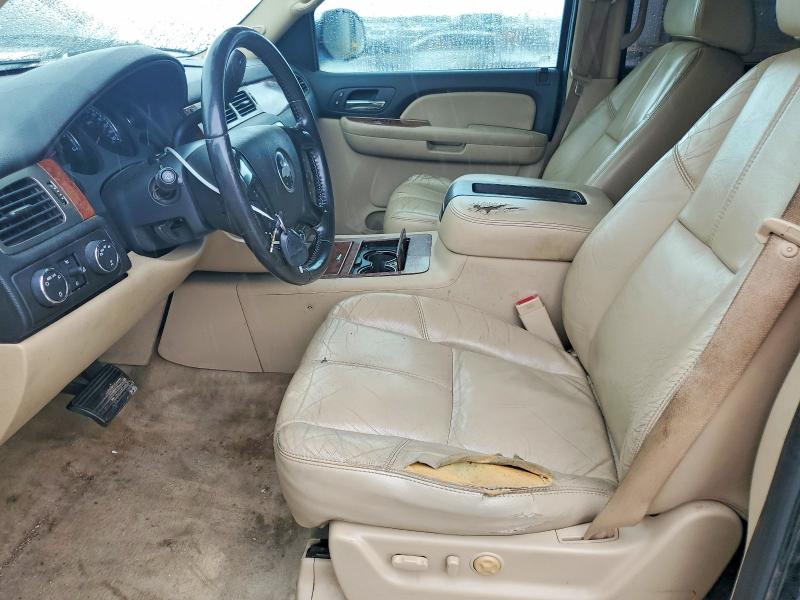2007 Chevrolet Suburban მანქანა იყიდება აუქციონზე, vin: 3GNFK16347G310774, აუქციონის ნომერი: 57335556