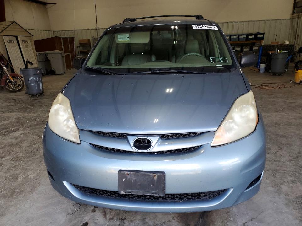 Продажа на аукционе авто 2010 Toyota Sienna, vin: 5TDKK4CCXAS342361, номер лота: 59062586