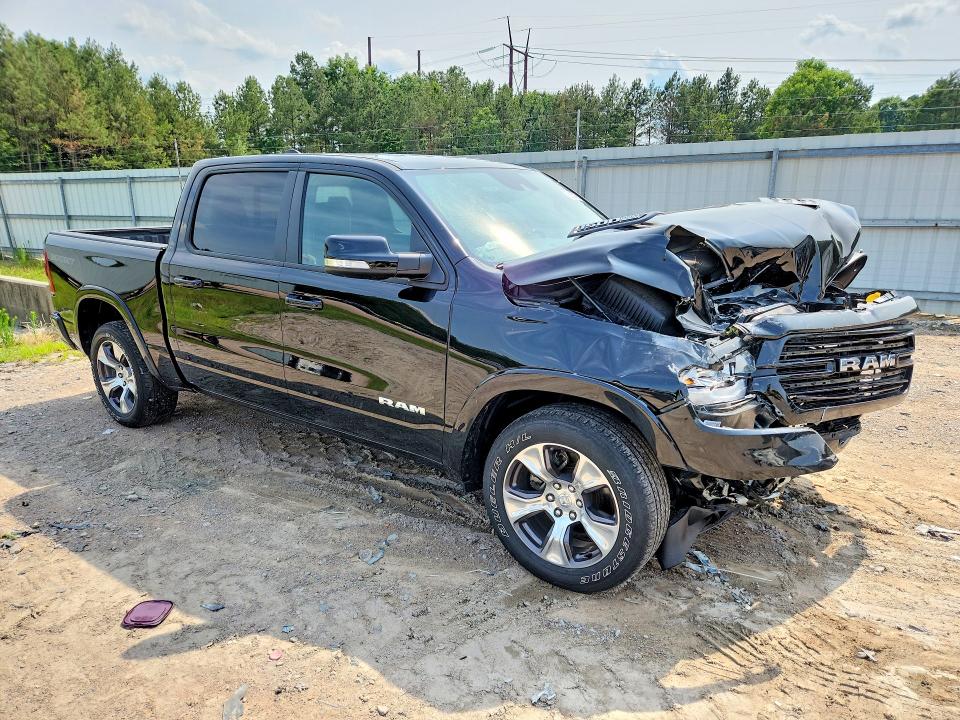58835766 :رقم المزاد ، 1C6SRFJT2NN132852 vin ، 2022 Dodge 1500 Laramie مزاد بيع