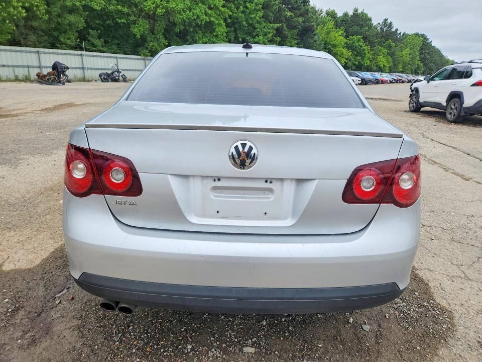 2010 Volkswagen Jetta მანქანა იყიდება აუქციონზე, vin: 3VWRZ7AJ5AM016669, აუქციონის ნომერი: 58130326