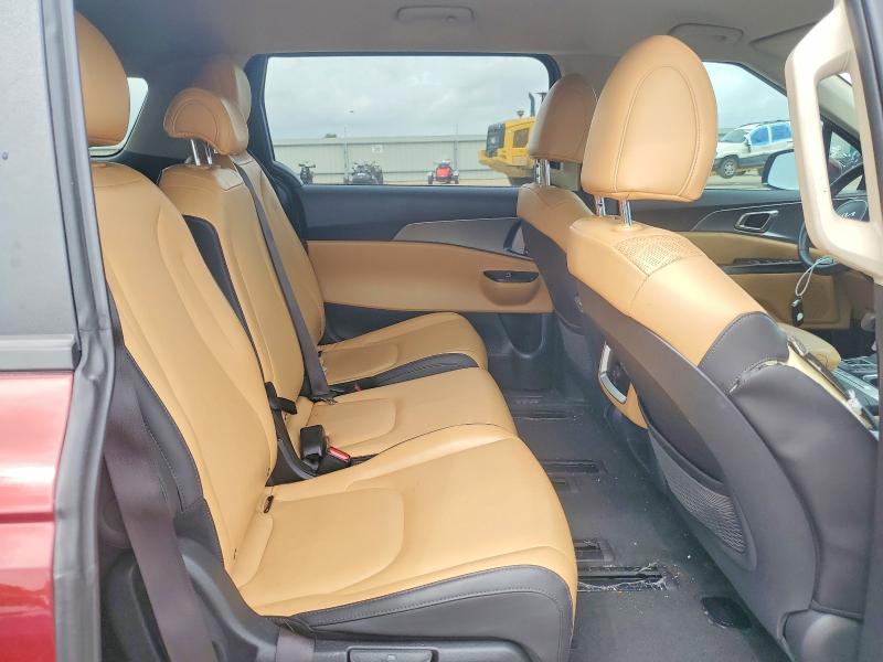 Продажа на аукционе авто 2024 Kia Carnival, vin: KNDNB4H36R6335179, номер лота: 56238236